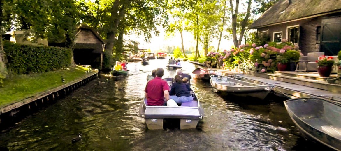 Fluistervaart in Giethoorn – geniet van een romantische dag!