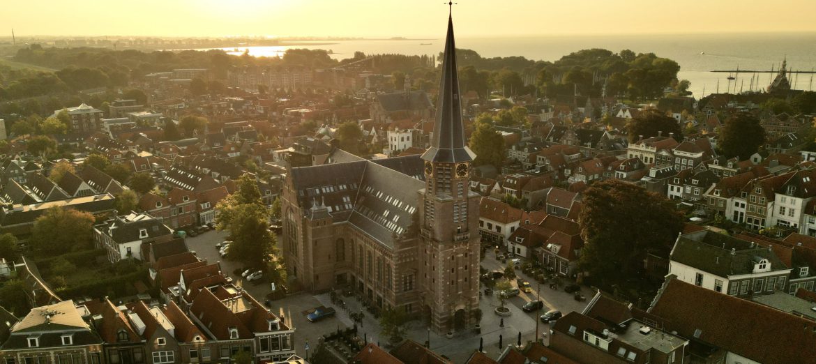 Wegdromen in een Kerk – Golfarrangement in Hoorn