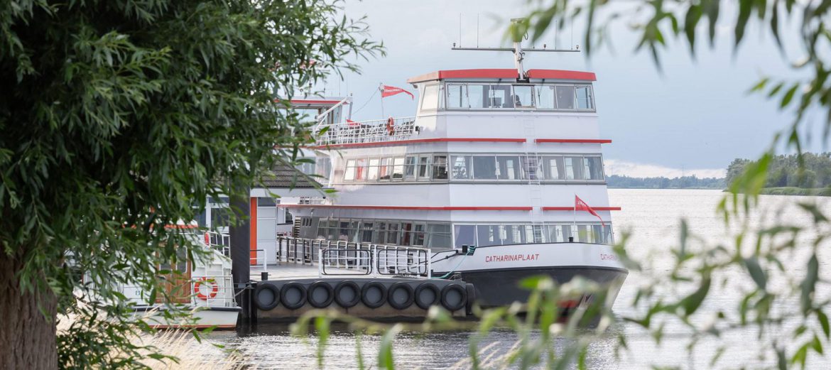 Geniet van een Rondvaart met Luxe Brunch door de Biesbosch Geniet van een Rondvaart met Luxe Brunch door de Biesbosch